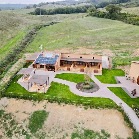 Giu Al Pozzo Farm stay Gavorrano
